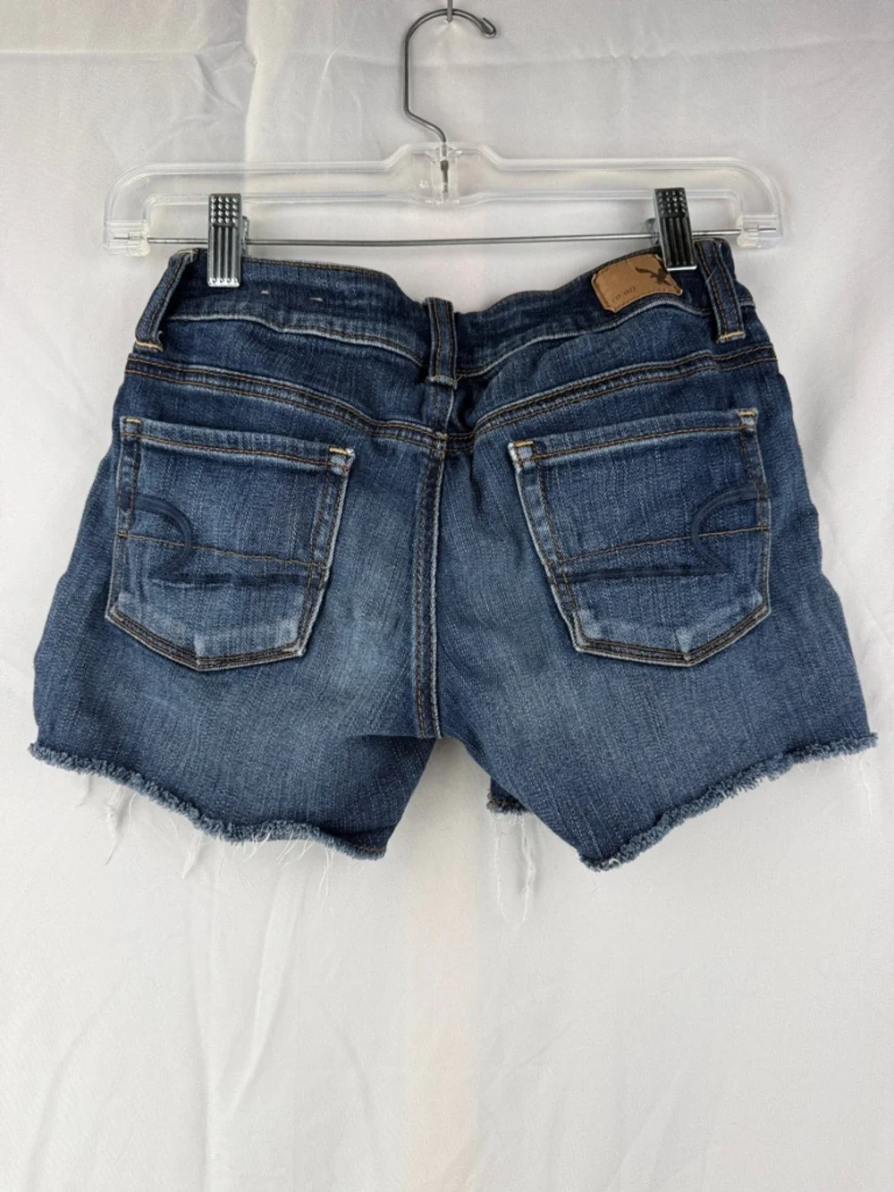 American Eagle Outfitter Women’s Size 0 Dark Blue Denim Cutoff 5 pocket Shorts